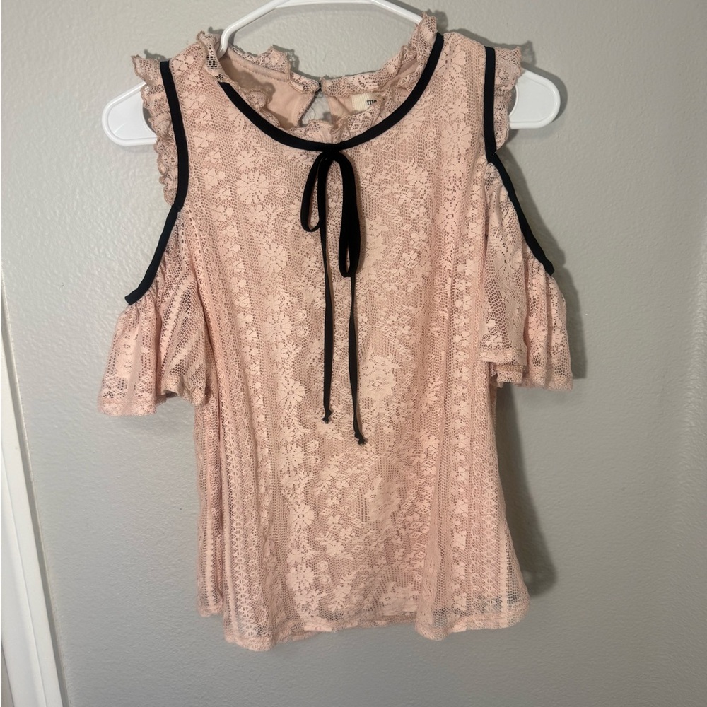 Meraki Pink Lace Cold‎ Shoulder Top